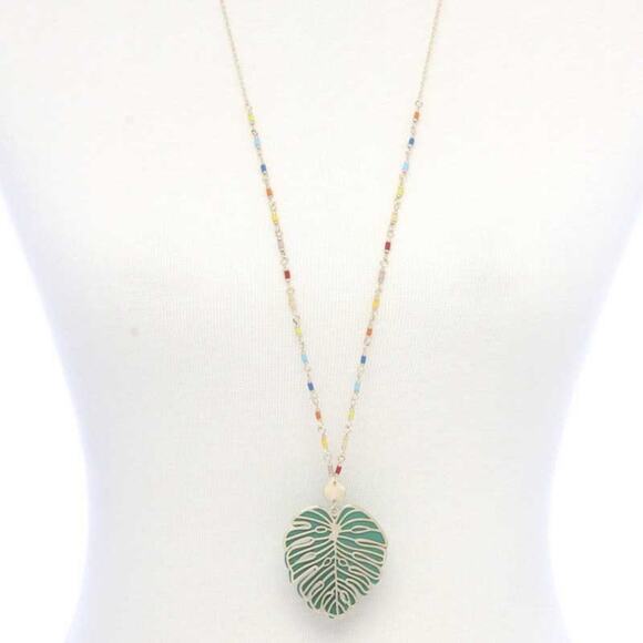 BOUTIQUE MYSTERY BOX Valued at $150+ Size Medium - Picture 11 of 12